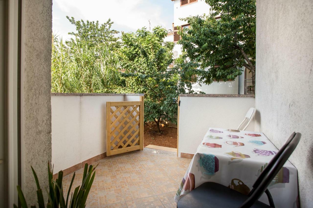 Apartment Beba 罗维尼 外观 照片