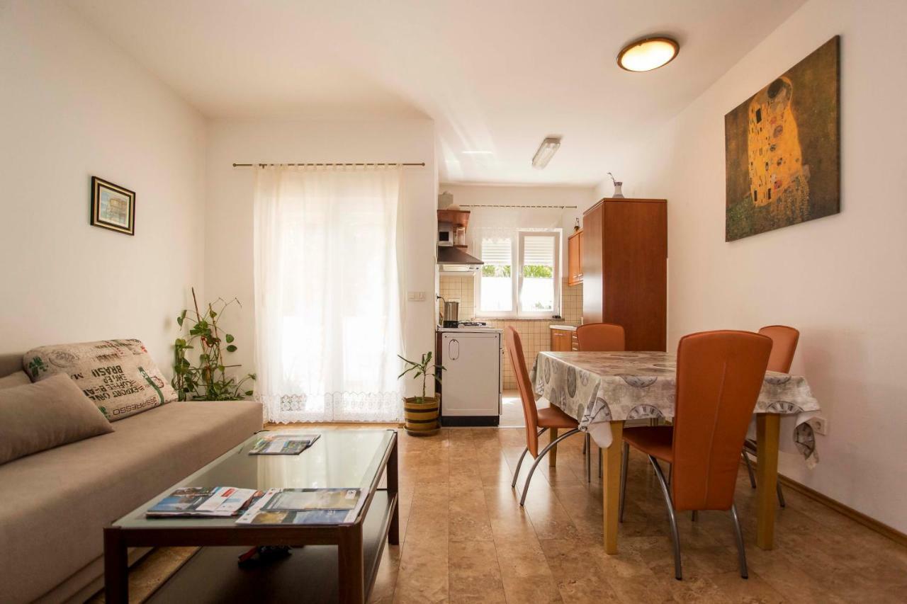 Apartment Beba 罗维尼 外观 照片