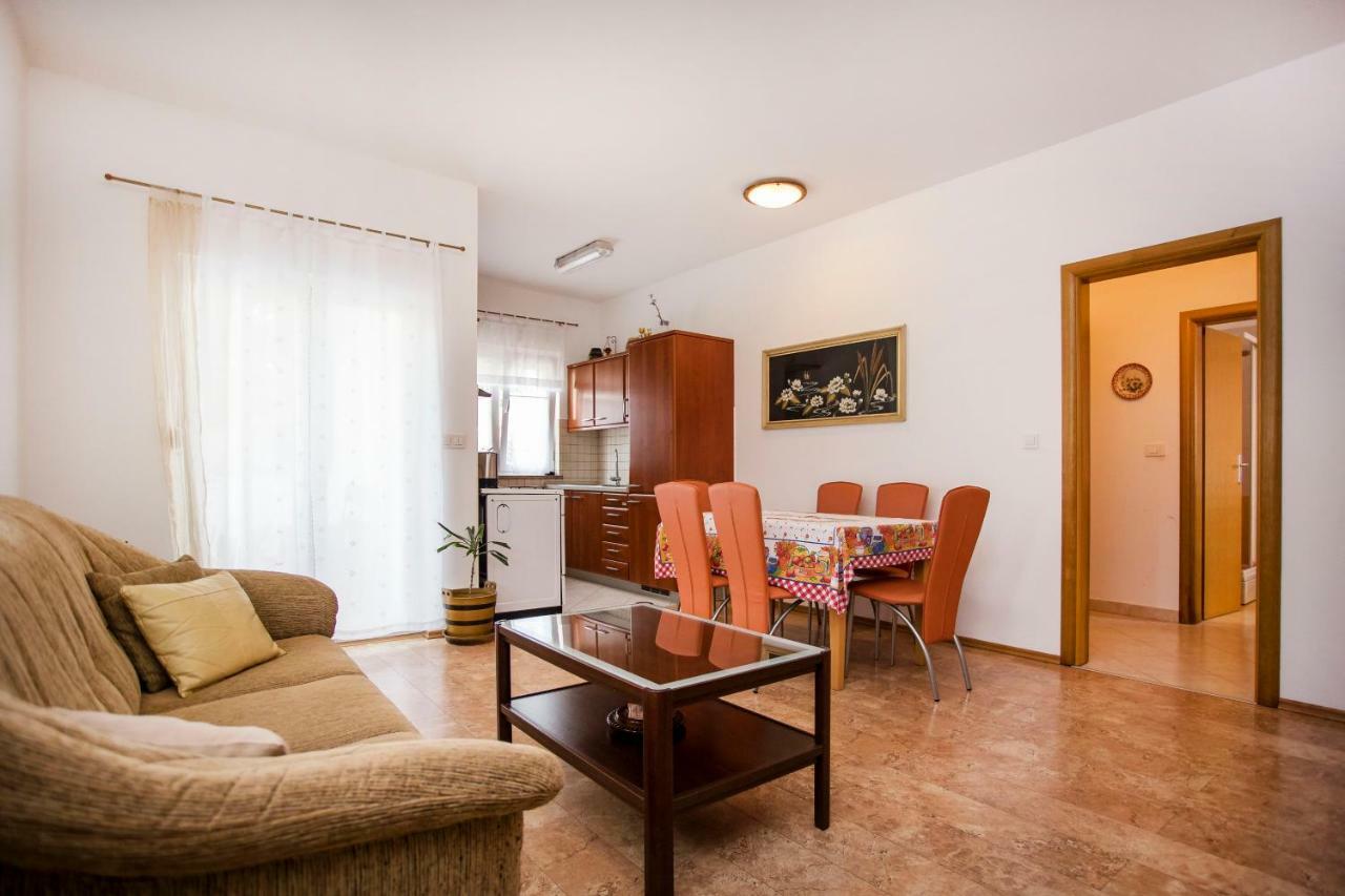 Apartment Beba 罗维尼 外观 照片